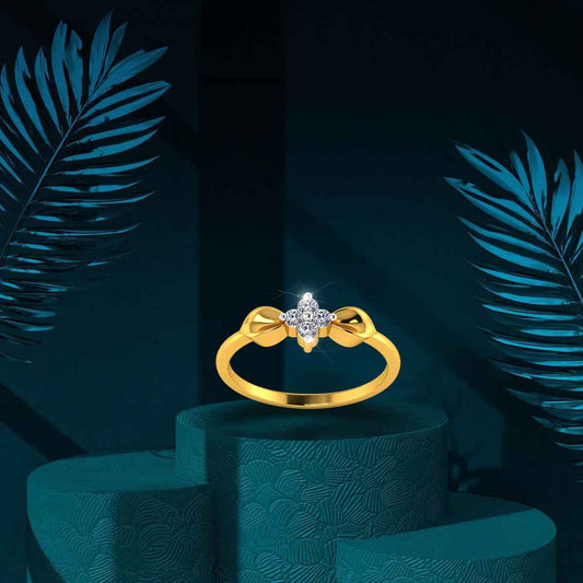 Petal Sparkle Ring