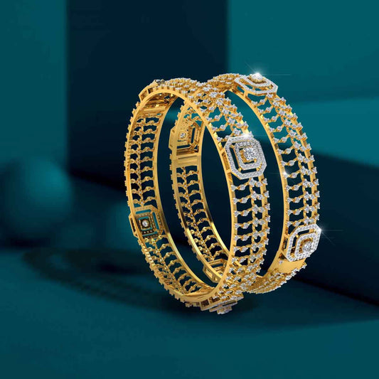 Radiant Emerald Royale Bangle